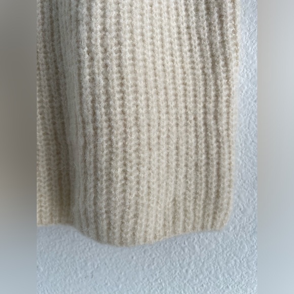 NWT Nasty Gal camel cream fold over turtleneck sweater balloon sleeves | S/M - Picture 6 of 10